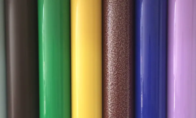 Finitions: fine texture, mate, satiné, brillant 