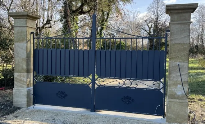 Portail sur mesure, Vienne, DELORME METALLERIE
